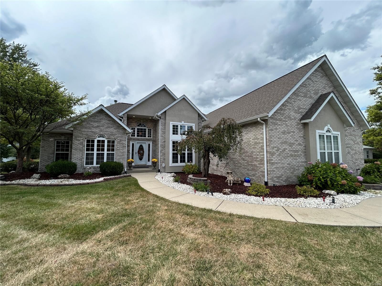 Property Photo: 9 Fox Mill Drive IL 62062