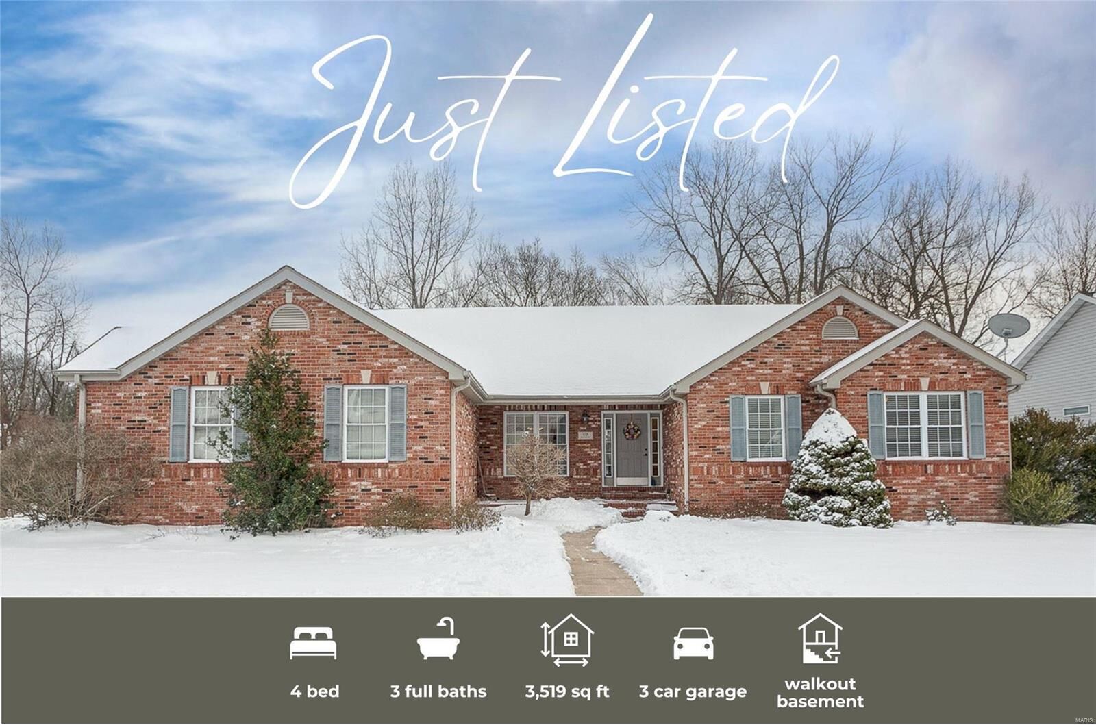 Property Photo: 1221 Springbrooke Drive IL 62025