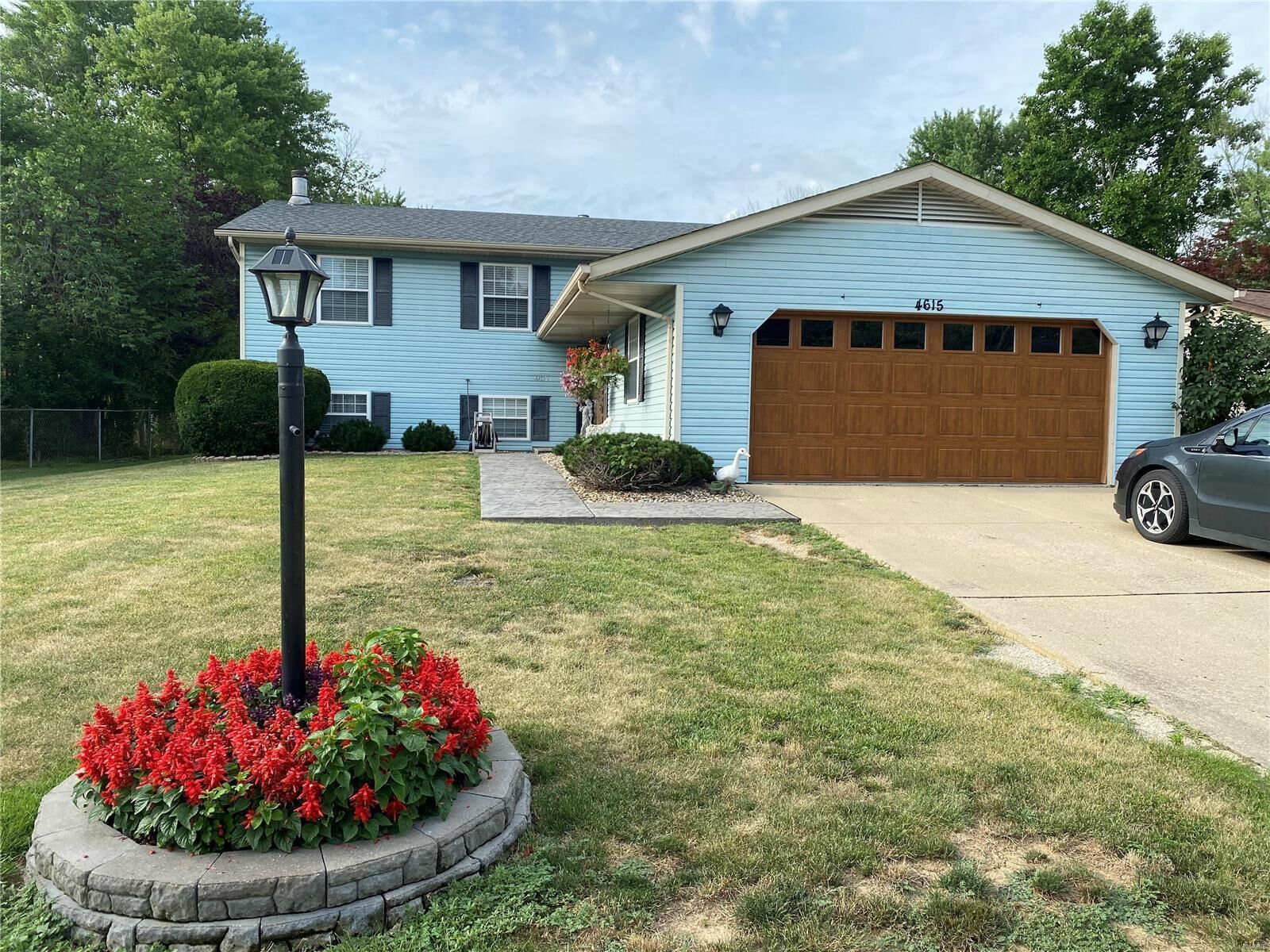 Property Photo: 4615 Storeyland Drive IL 62002
