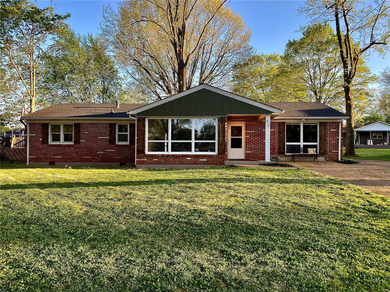 Property Photo: 710 Forster Street MO 63640