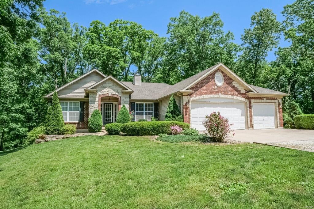 Property Photo:  131 Fawn Ridge Drive  MO 63379 
