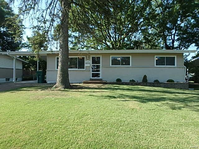 Property Photo:  2340 Oriole Drive  MO 63033 