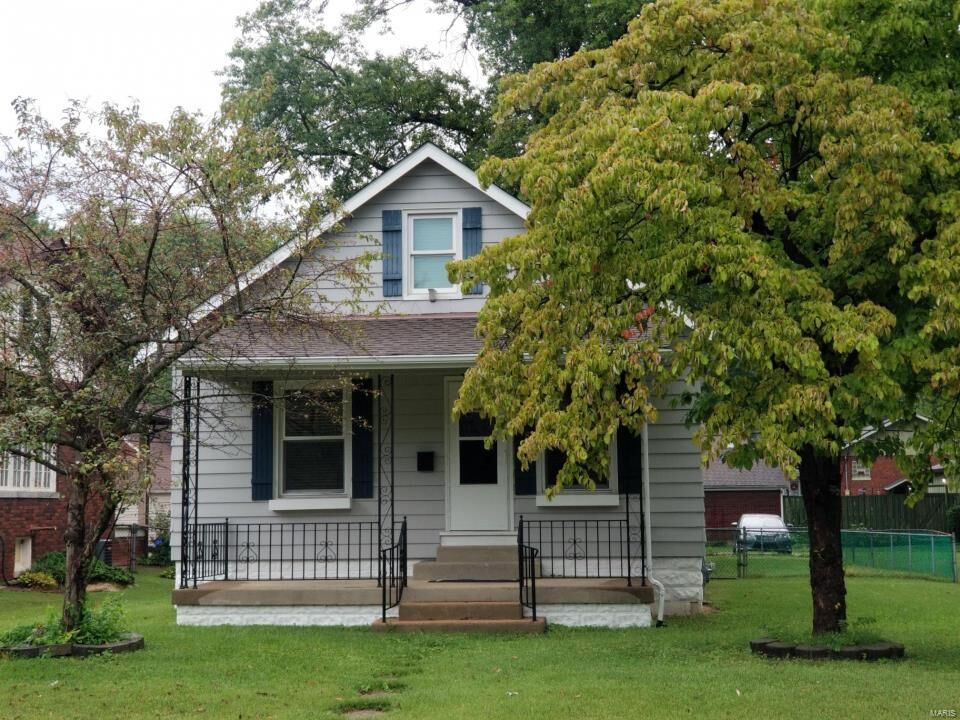 Property Photo:  518 S Virginia Avenue  IL 62220 
