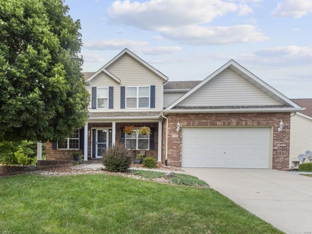 Property Photo: 2703 Geneva Lake Drive IL 62221