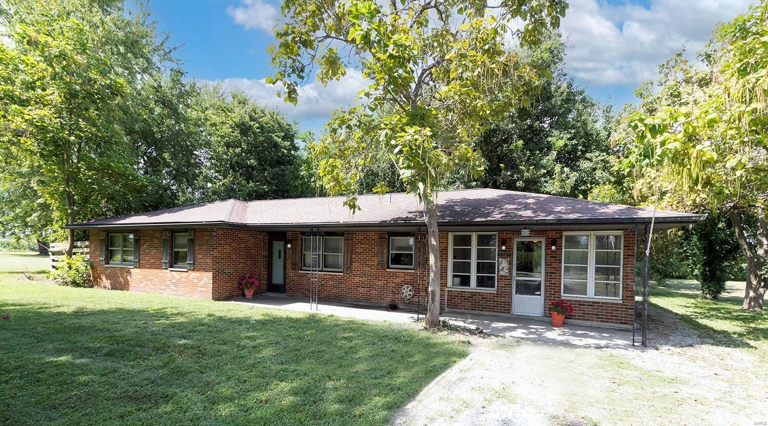 Property Photo:  13013 Boeser Road  IL 62249 
