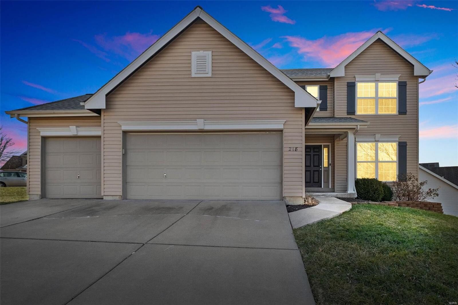 Property Photo: 218 Hunters Heights Court MO 63025