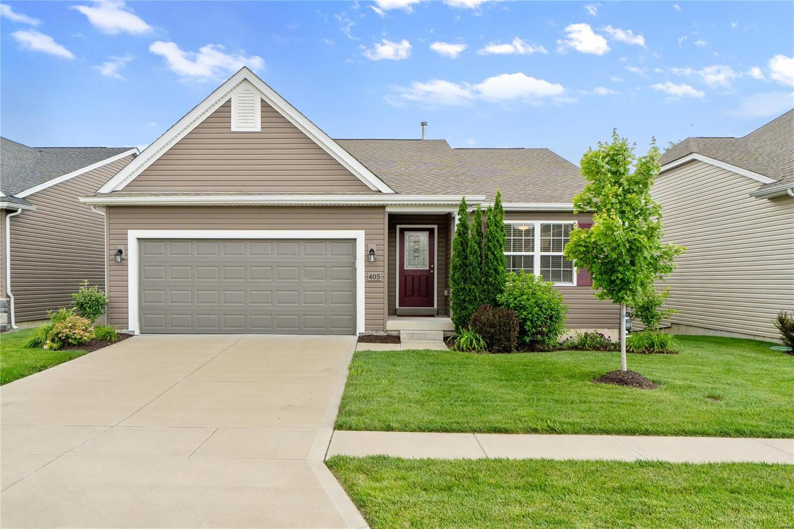 Property Photo:  405 Carini Court  MO 63376 