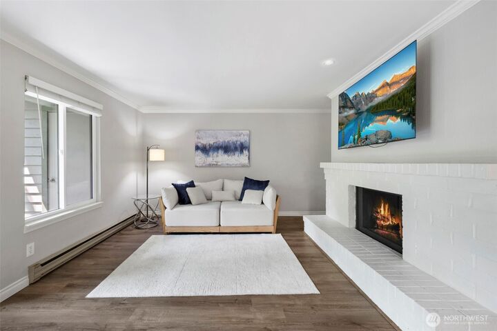 Property Photo: 12703 NE 129th Court H202 WA 98034