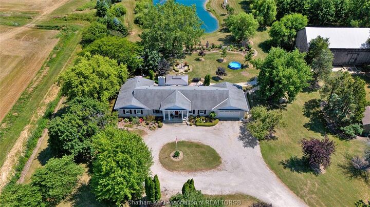 Property Photo:  7598 Middle Line  ON N0P 1G0 