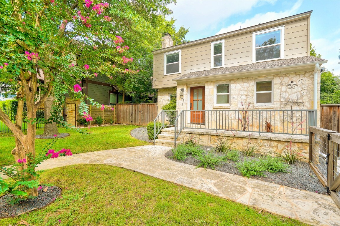 Property Photo: 3902 Willbert Road TX 78751
