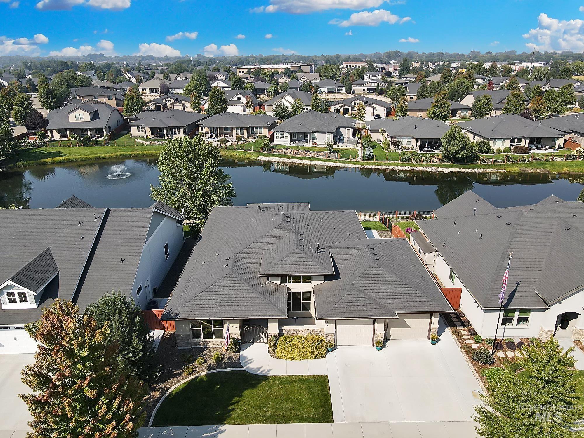 Property Photo: 167 S Rivermist ID 83669