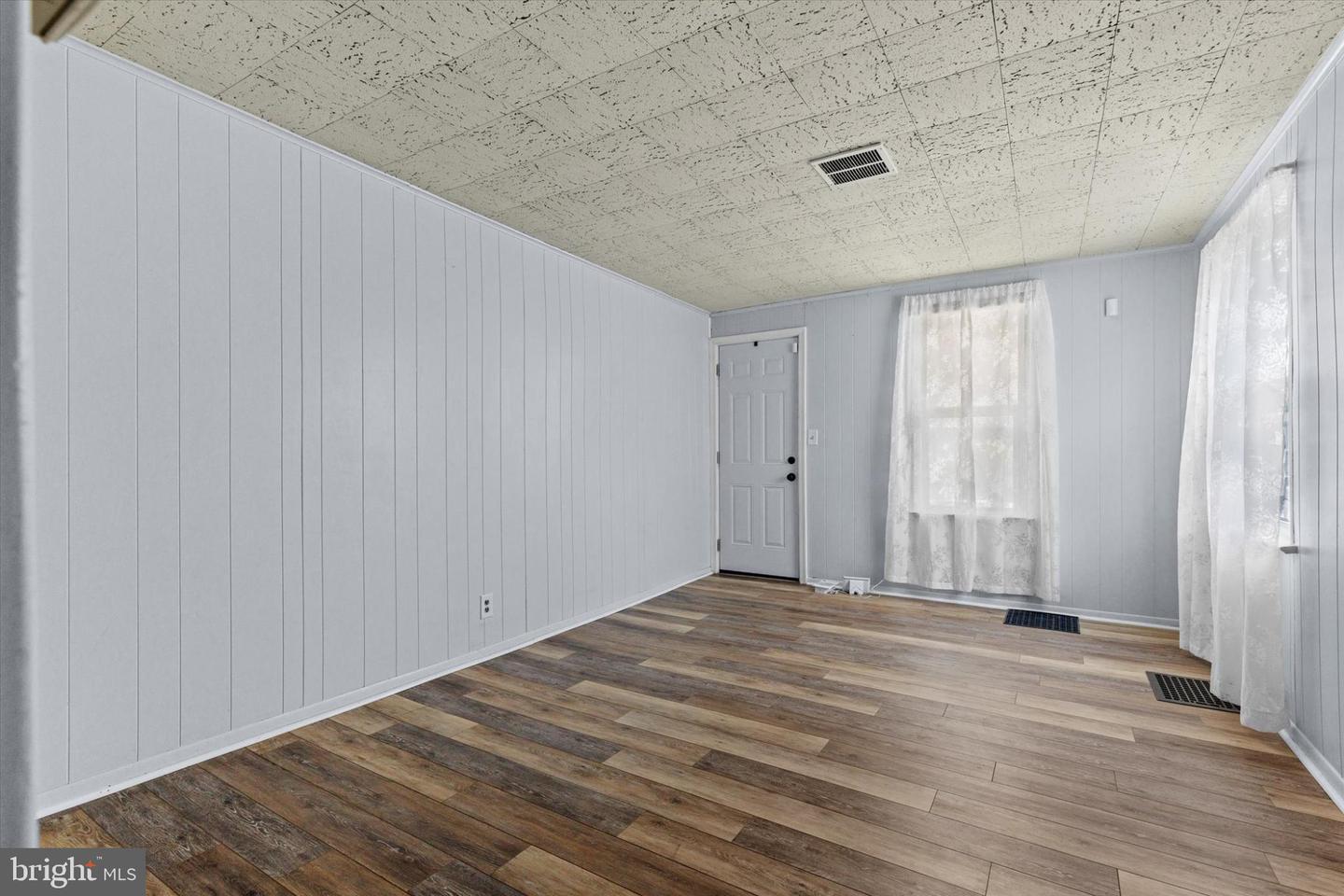 Property Photo: 115 S Washington Street PA 17055
