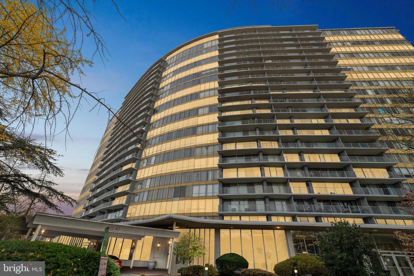 Property Photo: 3900 Ford Road 6C PA 19131