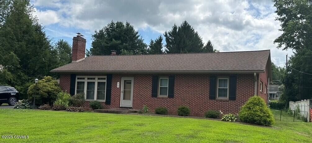 Property Photo:  75 Linden Road  PA 17837 