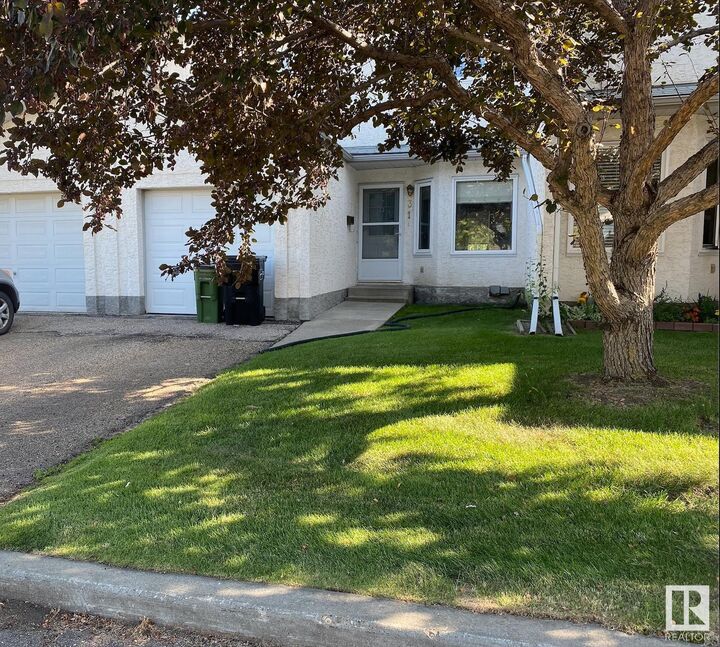 3520 60 Street NW 31  Edmonton AB T6L 6H5 photo