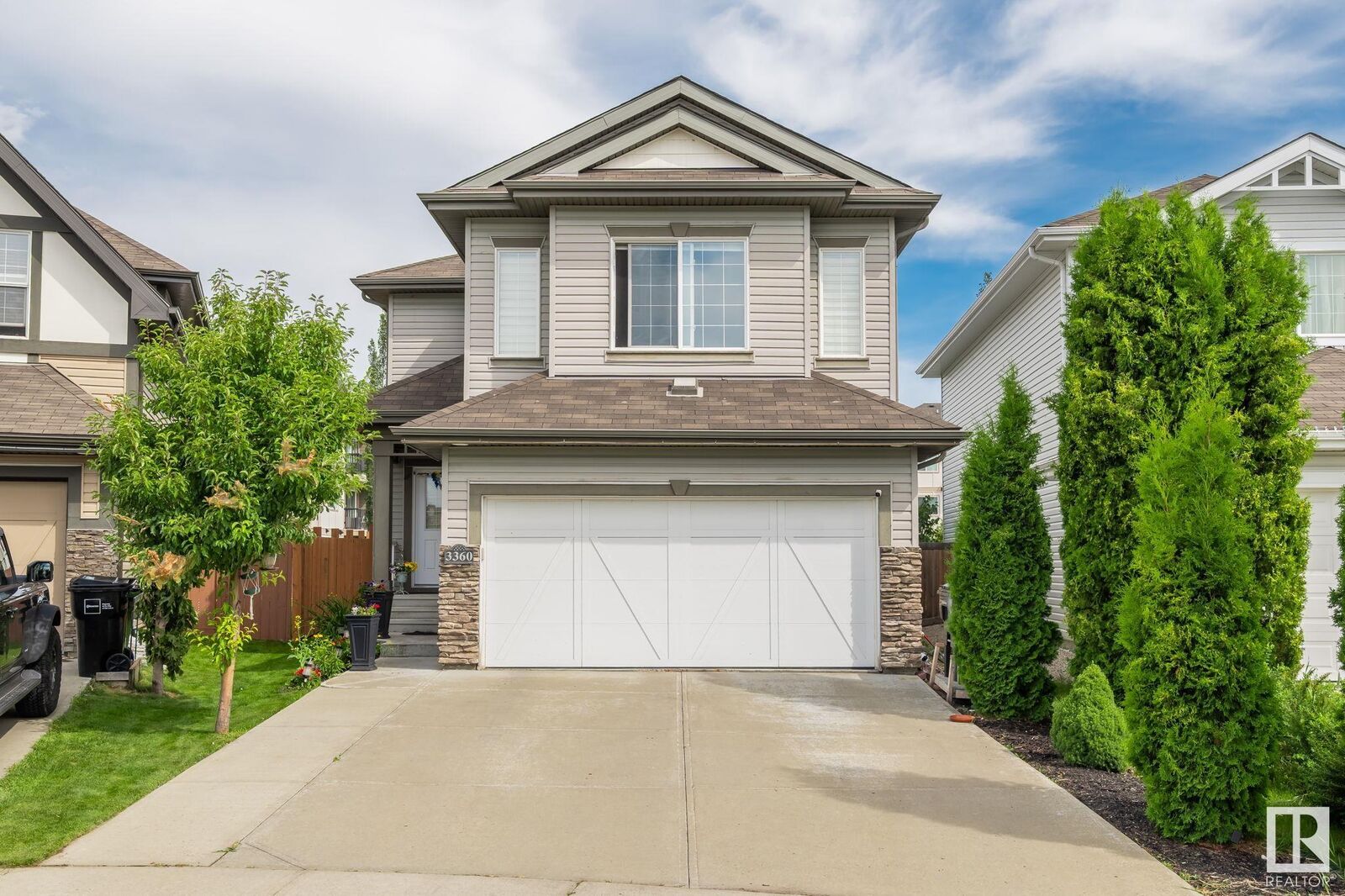 Property Photo:  3360 17B Avenue NW  AB T6T 0P3 