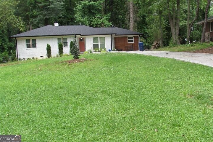 Property Photo:  3175 W Manor Circle SW  GA 30311 