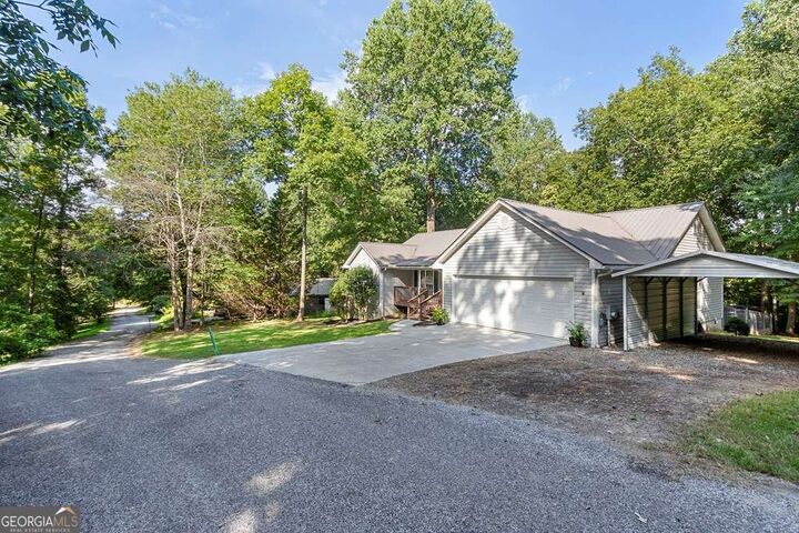 Property Photo: 311 Deerwood Trail Road GA 30512
