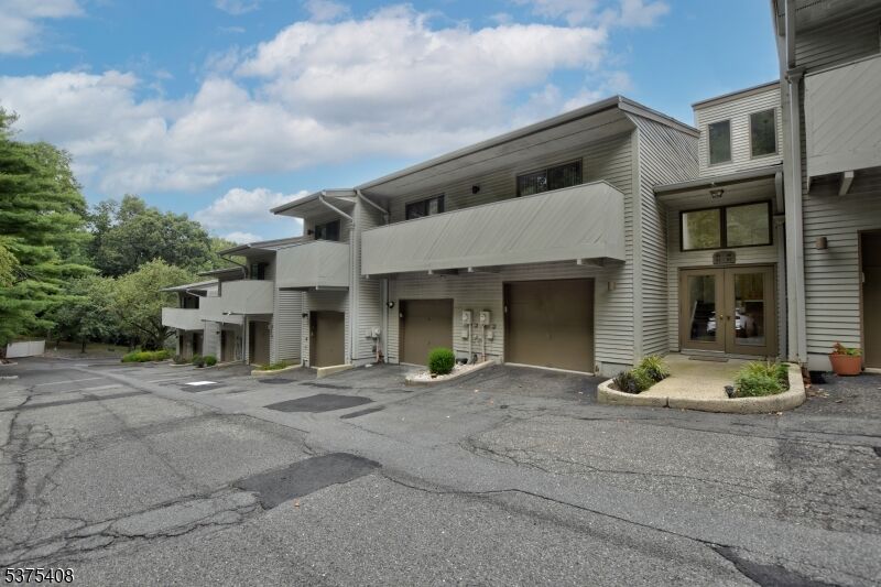 Property Photo: 83 Adams Ter 83 NJ 07013