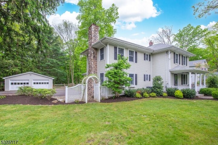 Property Photo:  12 Oak Rd  NJ 07005 