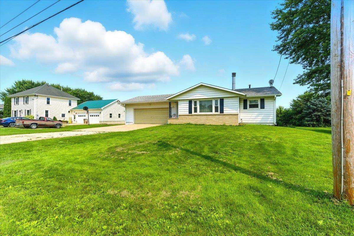 Property Photo: 215 Olive Street IA 50681
