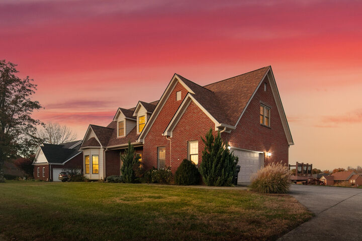 Property Photo:  425 Hunters Run Drive  KY 40475 