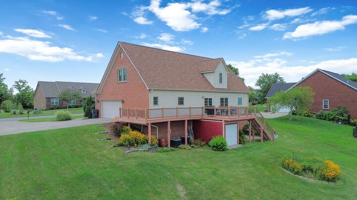 Property Photo:  425 Hunters Run Drive  KY 40475 