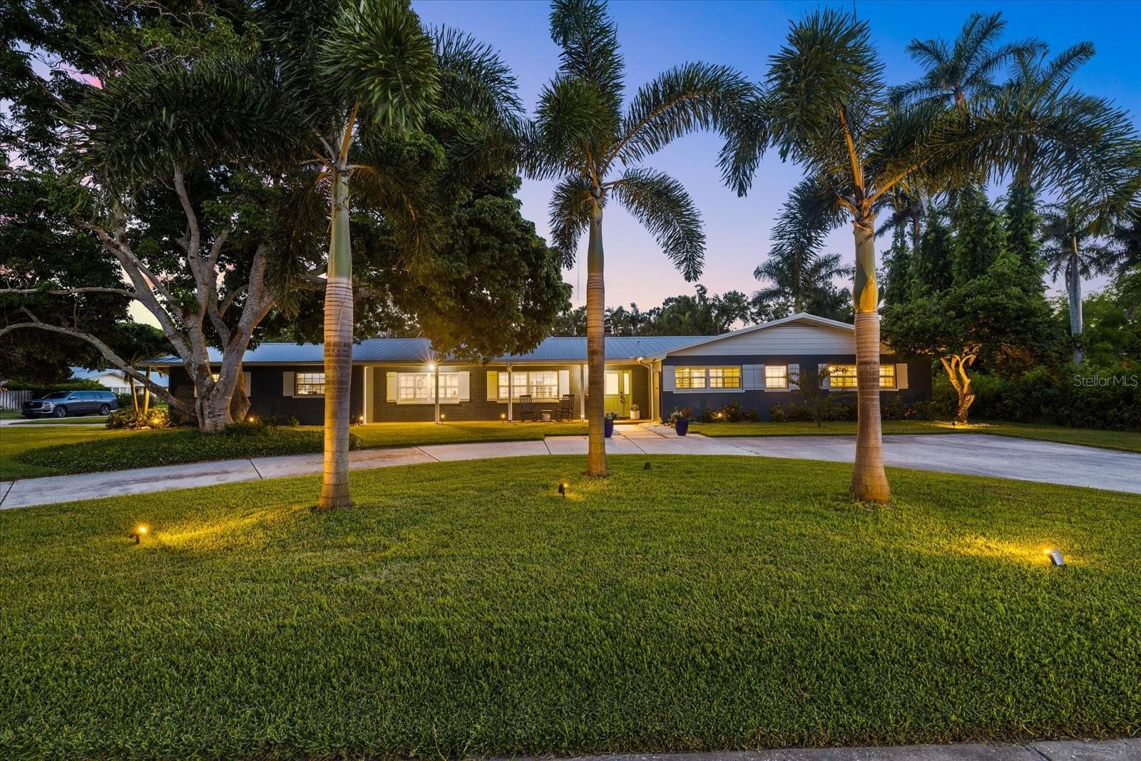 3501 Riverview Boulevard  Bradenton FL 34205 photo