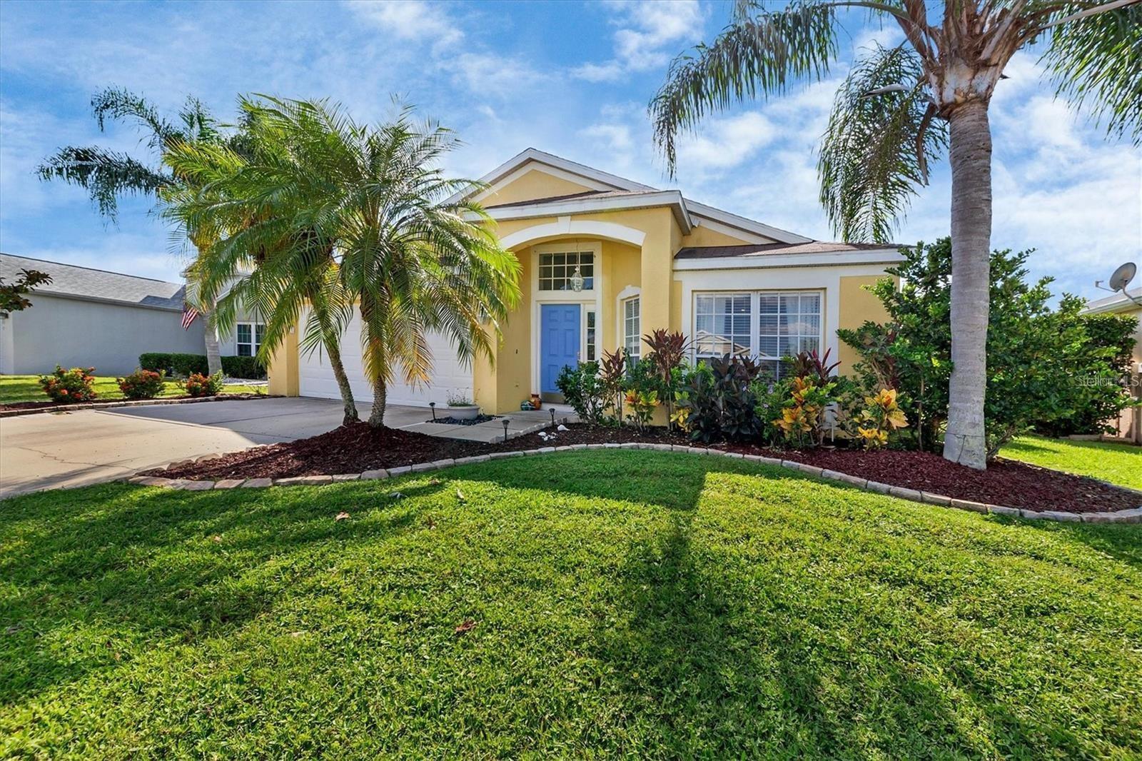 Property Photo: 4510 Sanibel Way FL 34203