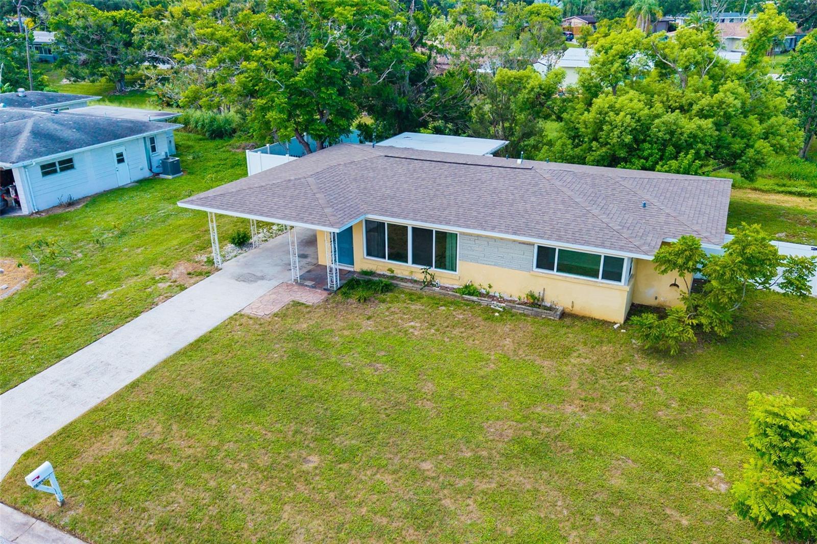 Property Photo: 2626 Sunnyside Street FL 34239