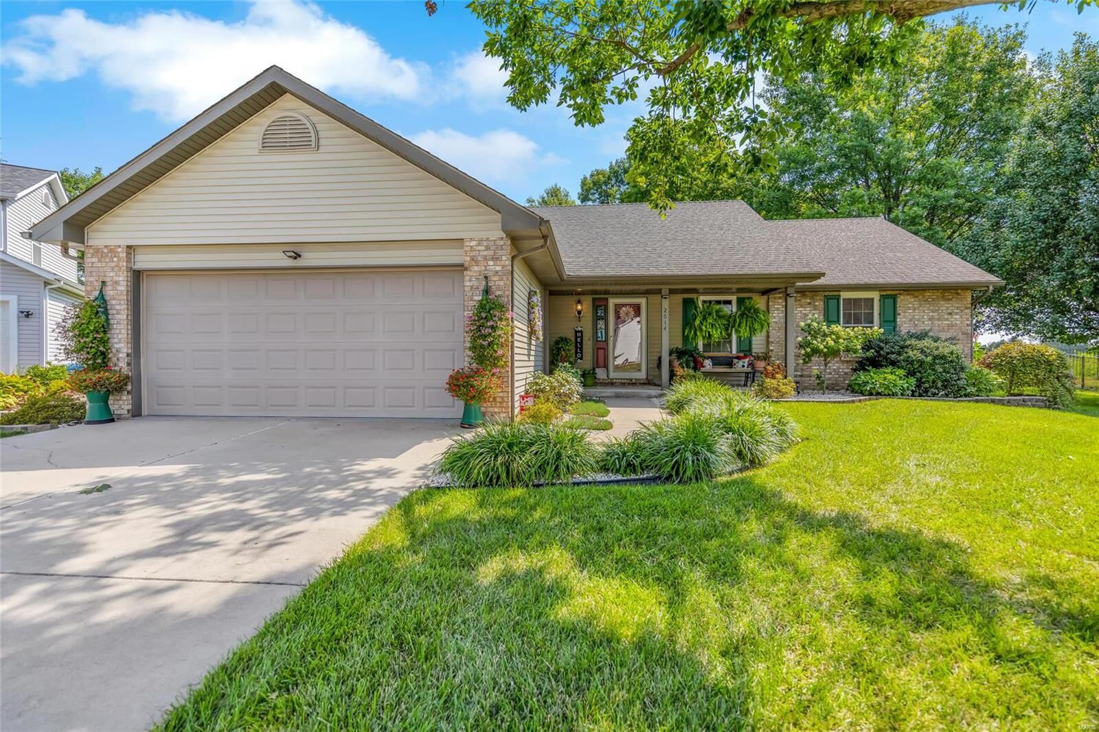 Property Photo: 2614 Brookfield Court IL 62236