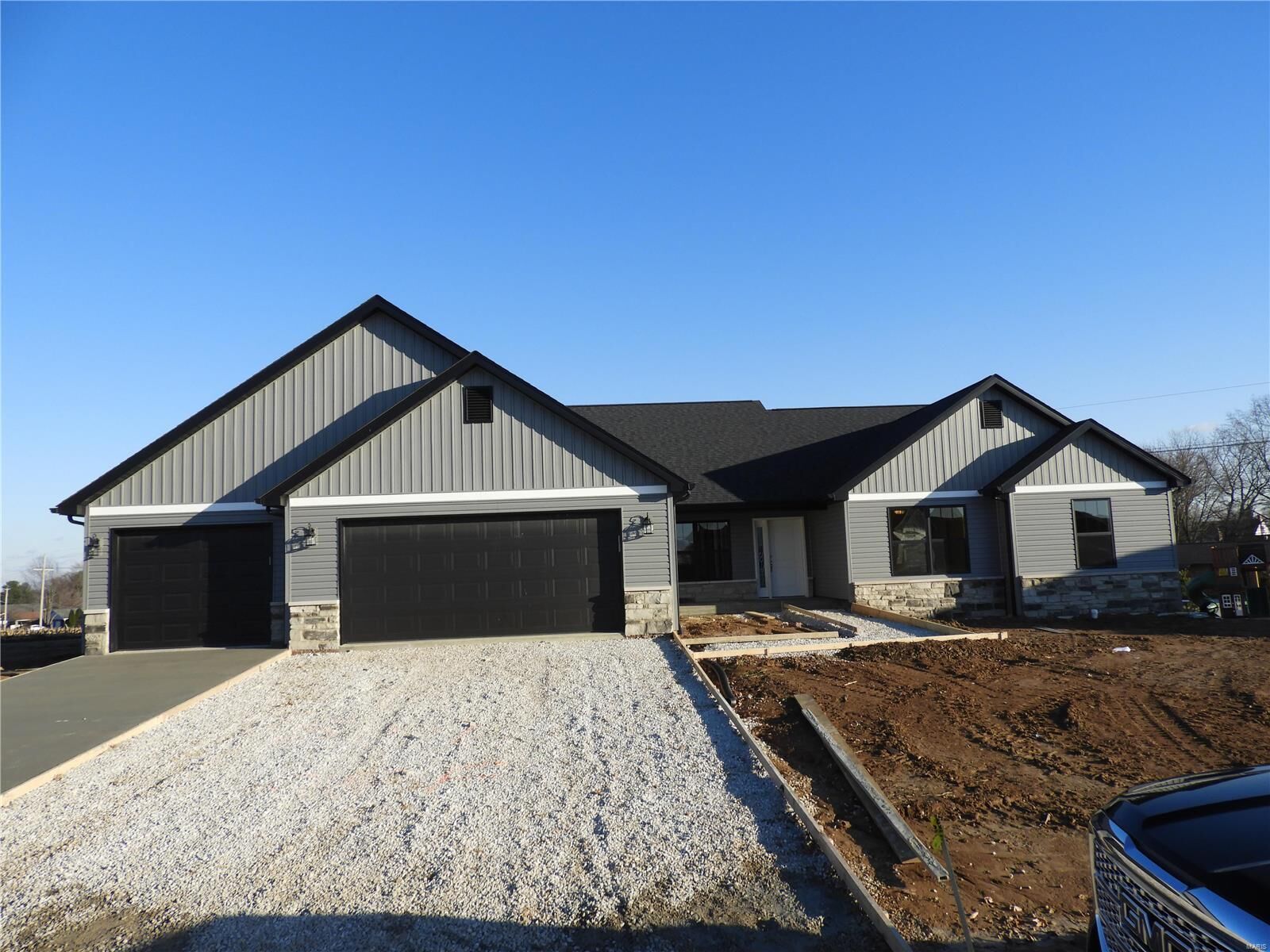 Property Photo:  436 Hayden Drive  IL 62298