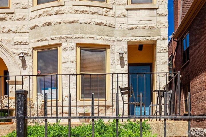 Property Photo: 329 Boyle Avenue A MO 63108
