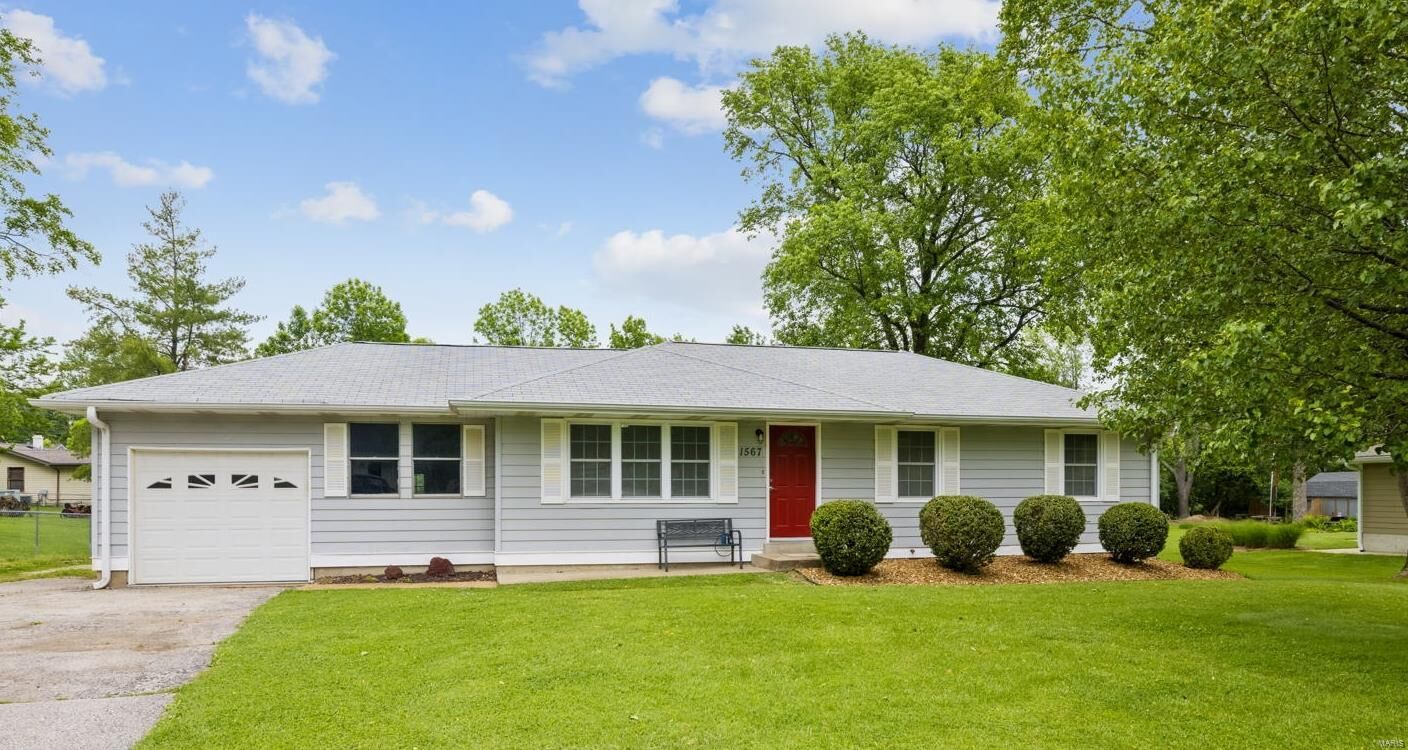 Property Photo:  1567 Maple  MO 63011 