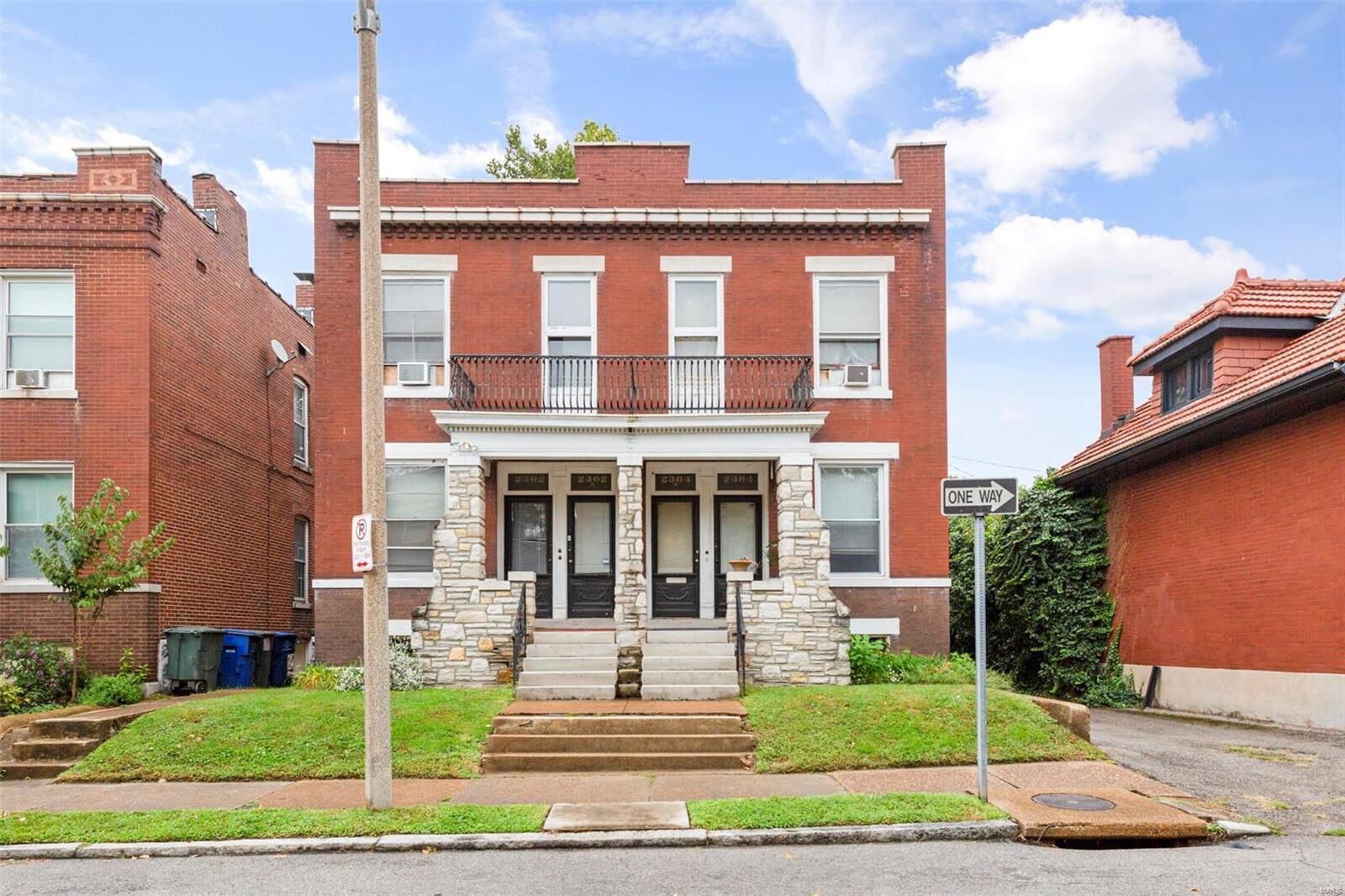 Property Photo:  2362 Klemm  MO 63110 