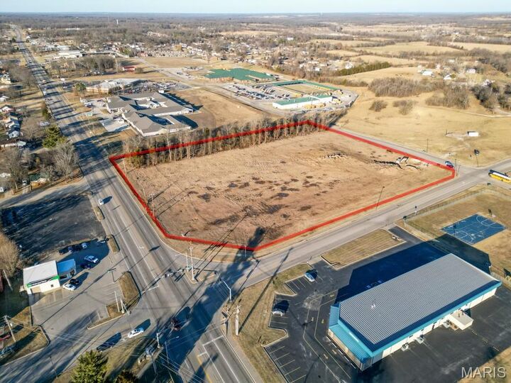 750 Lynn Street  Lebanon MO 65536 photo
