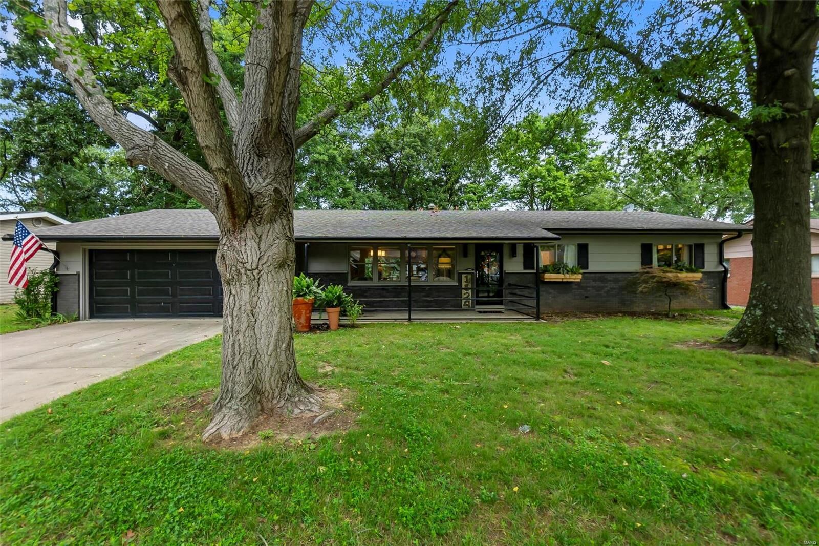Property Photo: 1824 Westridge Drive MO 63701