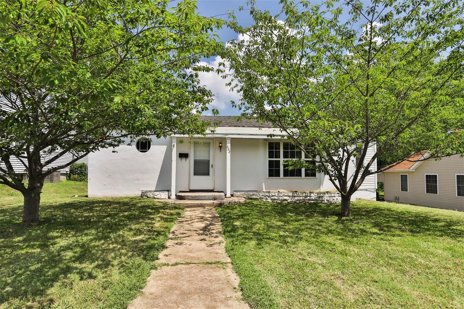Property Photo: 602 Jefferson Avenue MO 63019