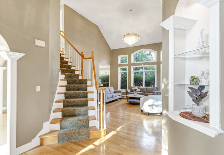 Property Photo: 1123 Chadwick Court IL 60502