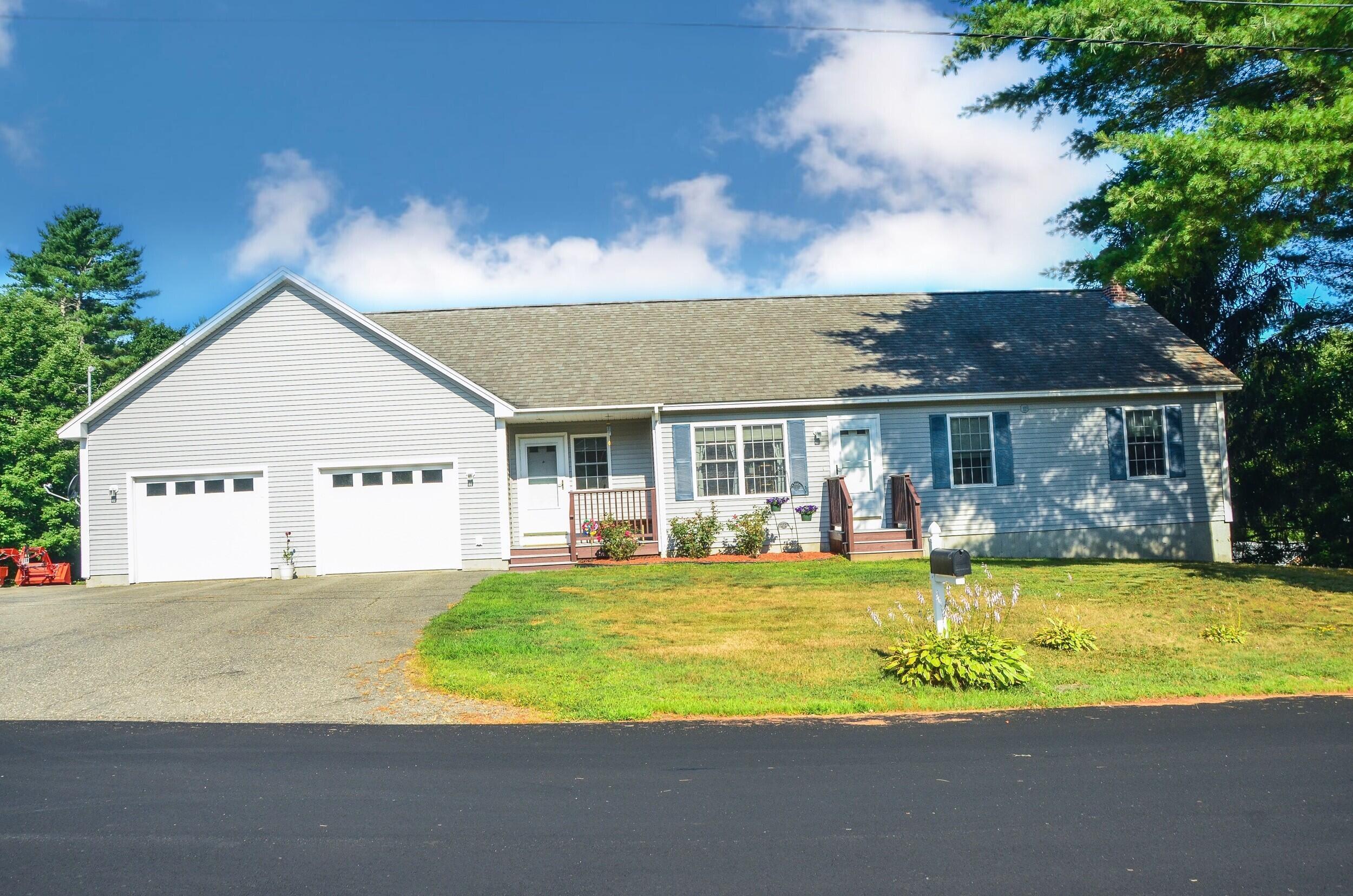 Property Photo:  54 Pleasant Hill Road  ME 04330 