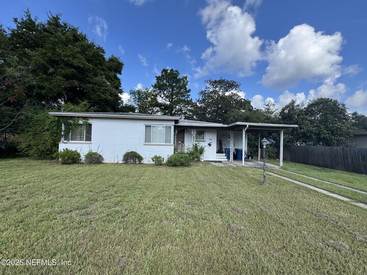 Property Photo: 1834 Cesery Boulevard FL 32211
