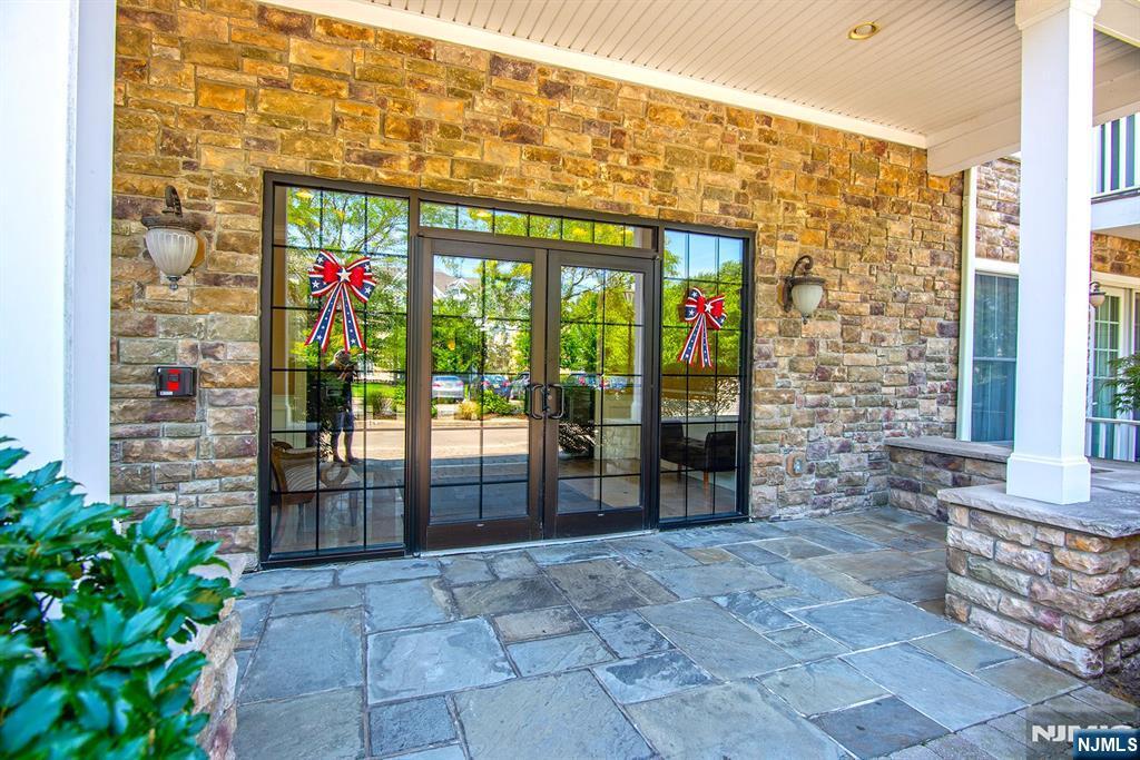 Property Photo:  5 Tenakill Park 212  NJ 07626 