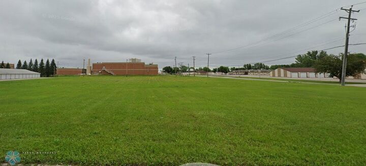 Property Photo:  3216 Broadway N  ND 58102