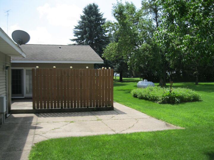 Property Photo:  356 Circle Drive  MN 56376 