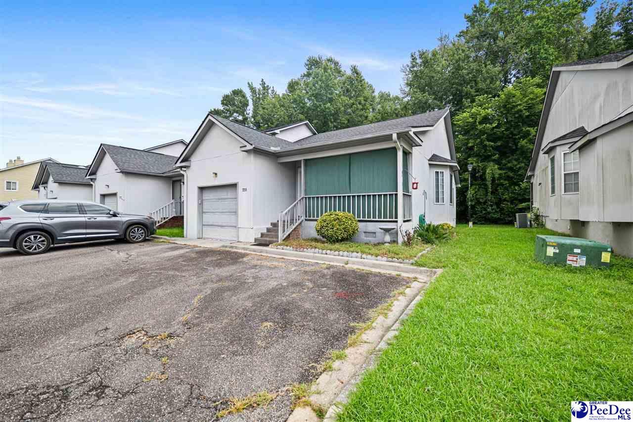 Property Photo: 700 S Cashua Unit 22D SC 29501-5489