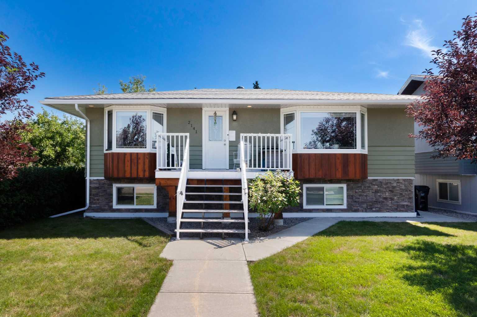 Property Photo: 2141 19 Avenue AB T0M 0W0