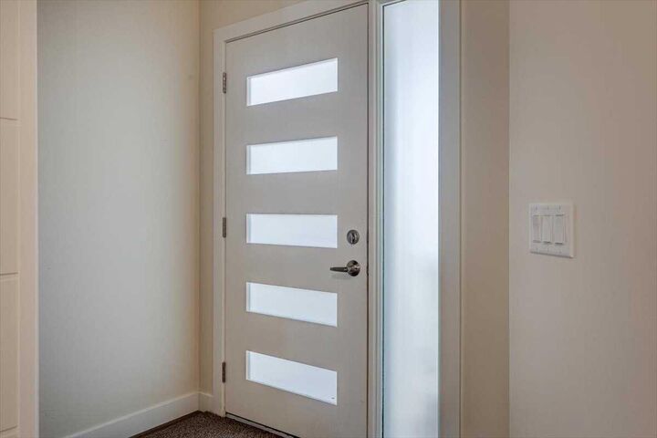 Property Photo:  10 Athens Place  AB T4M 0N4 