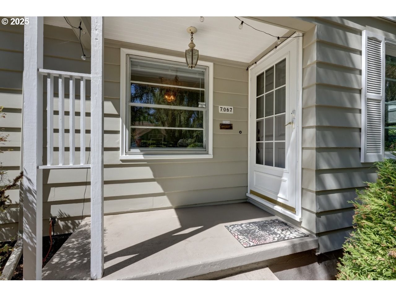 Property Photo: 7067 N University Ave OR 97203