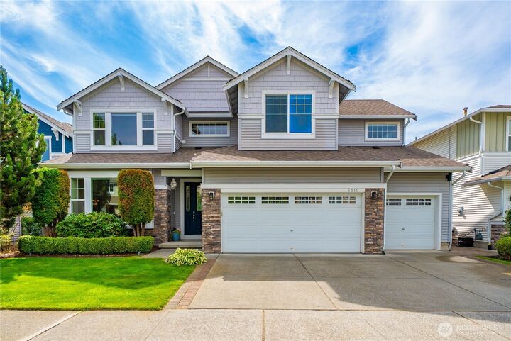 Property Photo:  6311  Montevista Drive SE  WA 98092 
