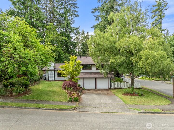 Property Photo: 1933 Dayton Drive SE WA 98055
